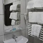 купецький двір *