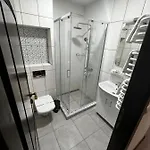 купецький двір Hotel *