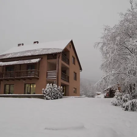 купецький двір Hotel
