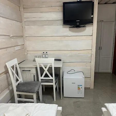 Hotel купецький двір Mizhhirya (Transcarpathia)