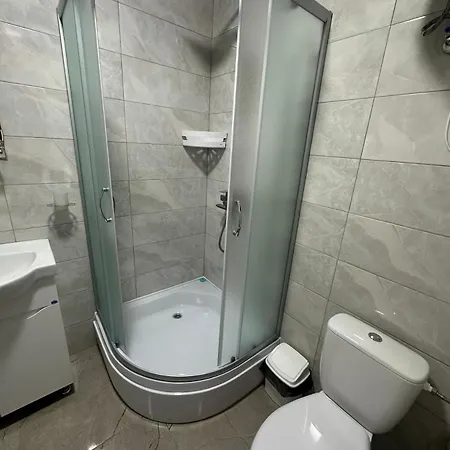 купецький двір * Mizhhirya (Transcarpathia)