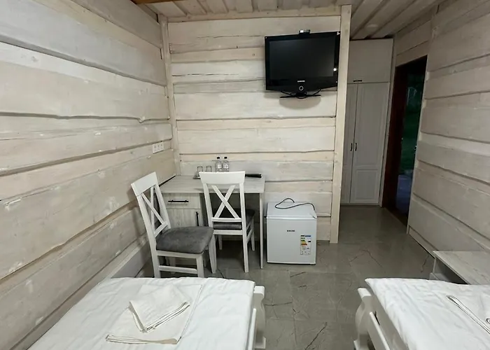 купецький двір Hotel Mizhhirya (Transcarpathia)