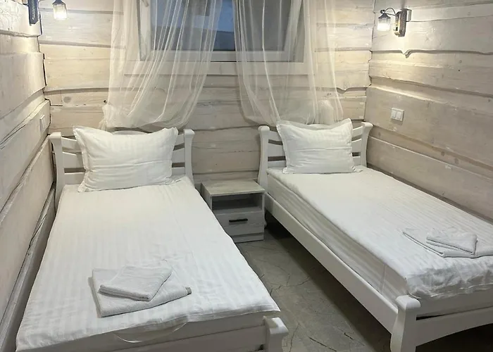 Hotel купецький двір Mizhhirya (Transcarpathia)