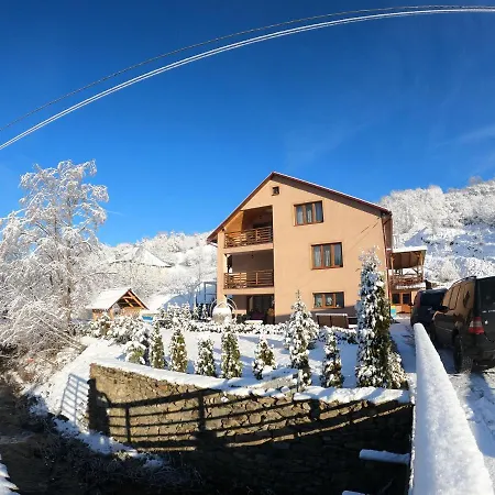 купецький двір Hotel